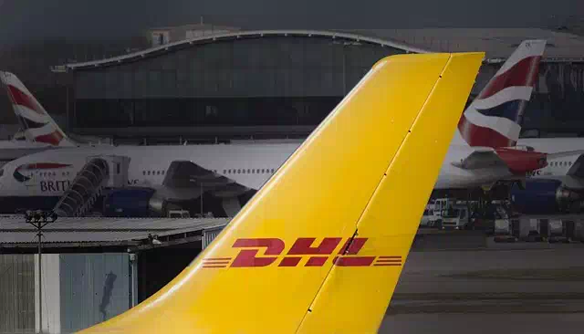 Come scegliere il miglior corriere per le spedizioni internazionali? DHL AEREOPLANO