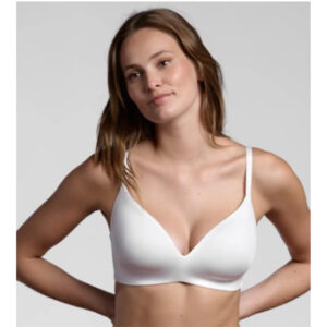 Il reggiseno Lepel 2605 senza ferretto offre comfort, sostegno delicato e un effetto balconcino naturale. Microfibra morbida e vestibilità perfetta per ogni occasione.